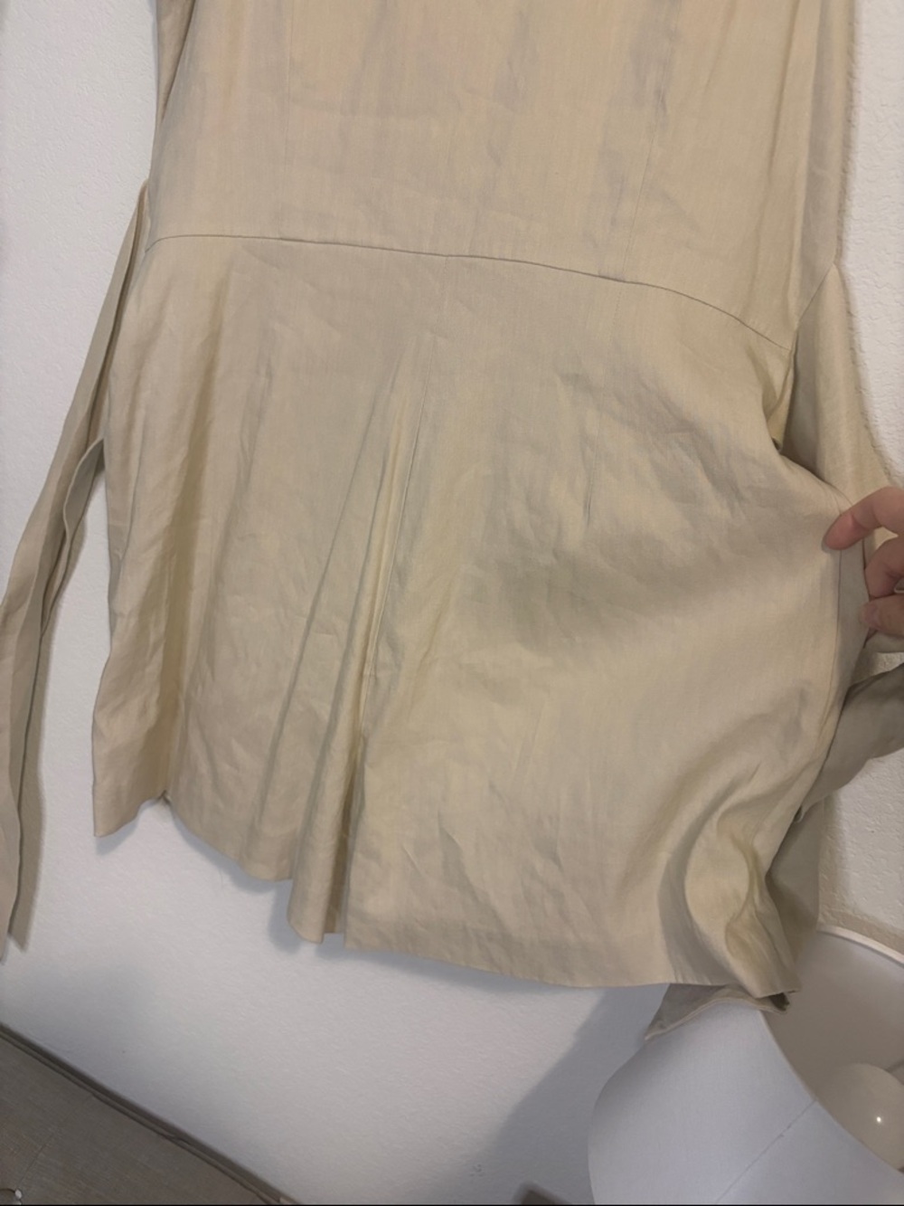 ANTONIO MELANI Sleeveless Collared Beige Jumpsuit romper with tie back - Picture 5 of 6